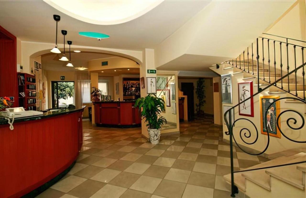 Hotel Adriatico Bellaria-Igea Marina Dış mekan fotoğraf