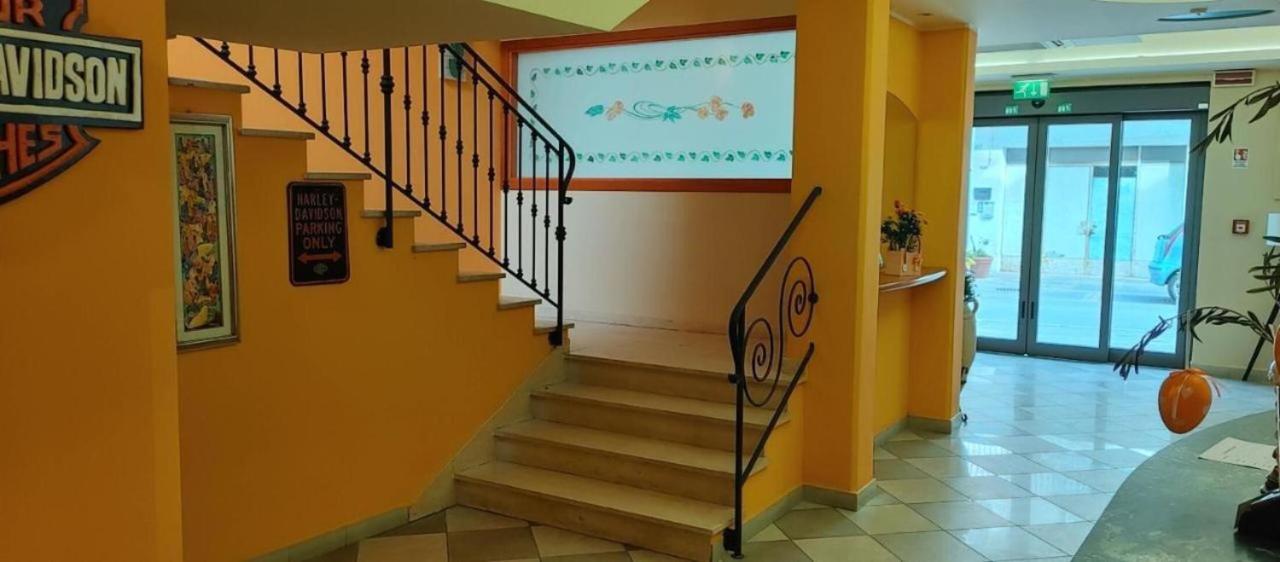 Hotel Adriatico Bellaria-Igea Marina Dış mekan fotoğraf