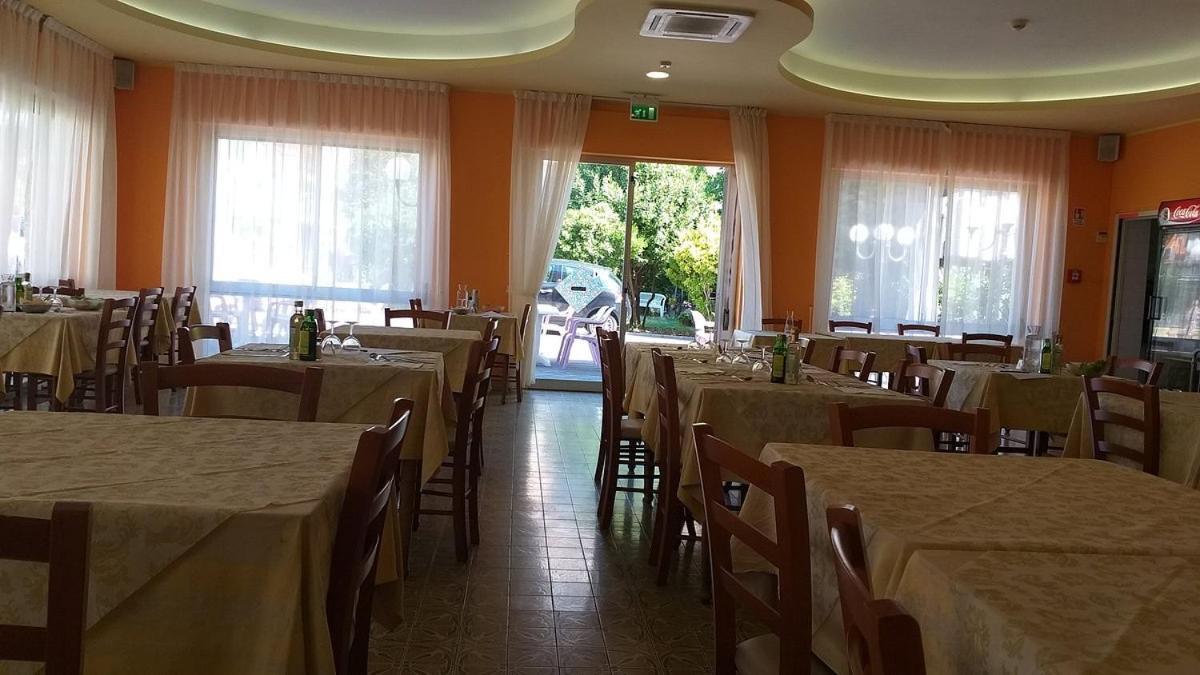 Hotel Adriatico Bellaria-Igea Marina Dış mekan fotoğraf